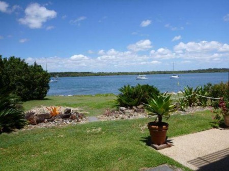 2  3-5 Riverview Street, Iluka, NSW 2466