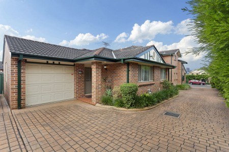 IMMACULATE VILLA - OPEN TO VIEW SAT 04/05/2024 @ 11-11.30AM