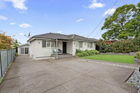 SLICK SINGLE LEVEL FAMILY HOME - OPEN TO VIEW SAT 18/05/2024 @ 1-1.30PM