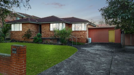 ENORMOUS BLOCK WITH UNTAPPED MULTI-DWELLING POTENTIAL