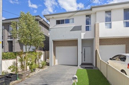 MODERN 4 BEDROOM DUPLEX