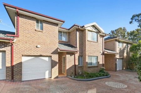 QUALITY 3 BED TOWNHOUSE