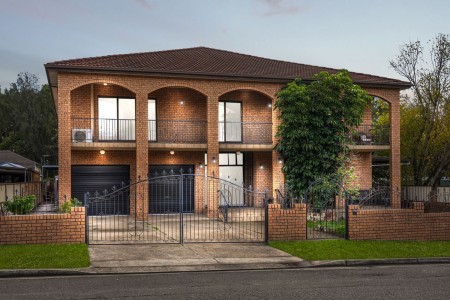 TRIPLE LOT PLUS ENORMOUS HOME  - OPEN TO VIEW SAT 7/06/2025 @ 10-10.30AM