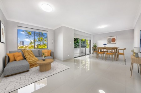 Beautiful Renovated Two Bedroom Unit with Lock Up Garage!