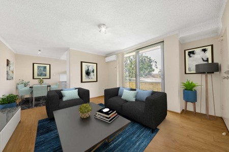 Centrally Located Two Bedroom Unit with Air Conditioning!