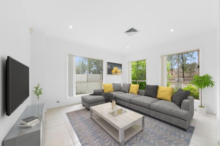 Air-Conditioned Family-Sized Four-Bedroom Duplex with Gas Cook-Top and Double Garage!