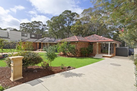 SERENE BUSHLAND LIVING - OPEN TO VIEW SAT 23/11/2024 @ 10-10.30AM