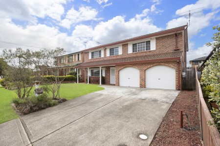 IMMACULATE LARGE FAMLY HOME