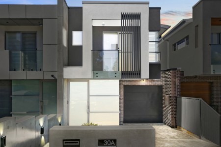 MODERN DUPLEX LIVING