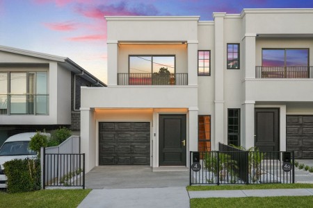 BRAND NEW, FUNCTIONAL AND STYLISH