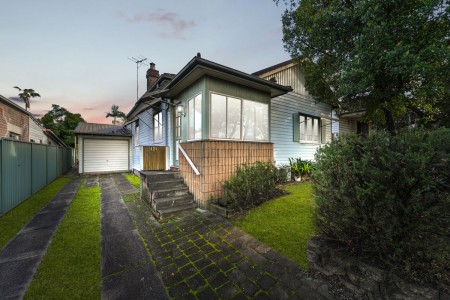 CENTRAL POSITION, HIGH SIDE BLOCK