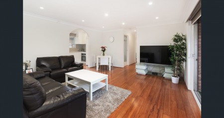 TWO BEDROOM UNIT WITH A GREAT LOCATION !