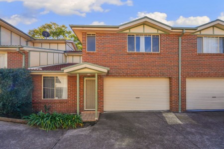 THREE BEDROOM TOWNHOUSE  - OPEN TO VIEW SAT 20/09/2025 @ 9-9.30AM