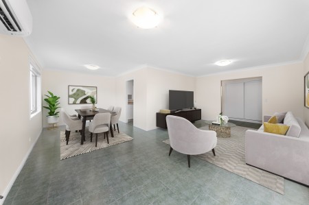 Air-Conditioned Four-Bedroom Family Home with Gas Cook-Top!