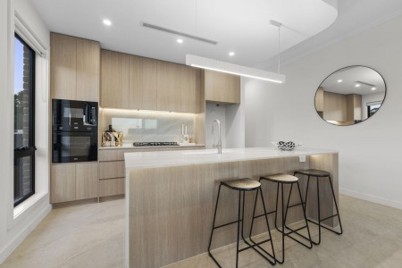 BRAND NEW AND READY FOR LIVING