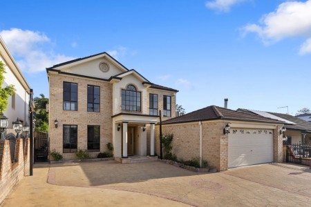 FANTASTIC FAMILY LIVING