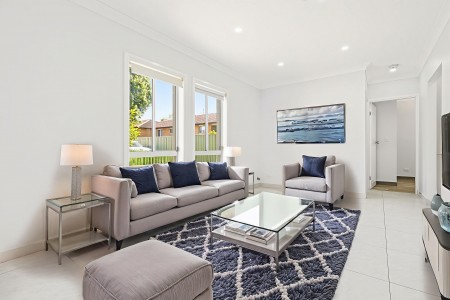 Modern Two Bedroom Granny Flat with Air Conditioning!