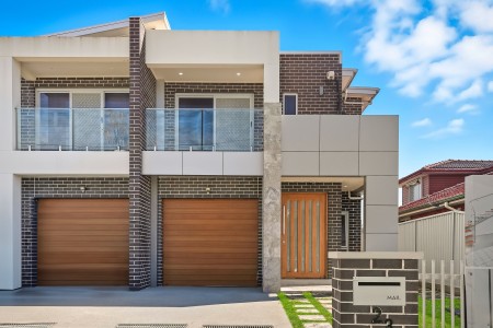 Beautiful Four Bedroom Home Plus Study!