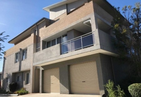Enormous first floor apartment to be seen