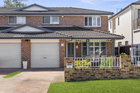 FABULOUS INTERNAL AND EXTERNAL SPACES - OPEN TO VIEW SAT 18/04/2026 @ 11-11.30AM