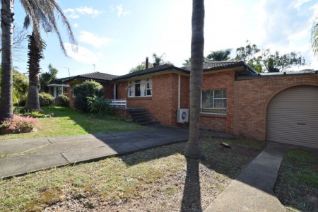 Immaculately presented 3 bedroom family home