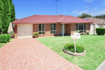 IMMACULATE 4 BEDROOM FAMILY HOME