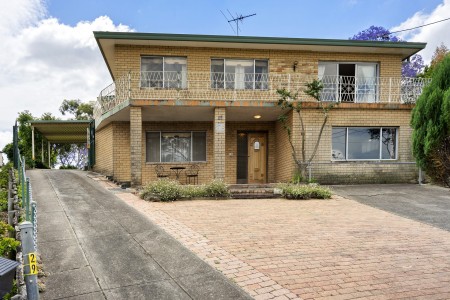 Cherished home on an elevated 1195sqm block with potential