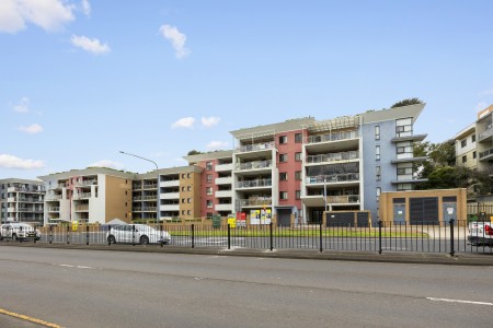 Turn-key apartment in heart of Blacktown