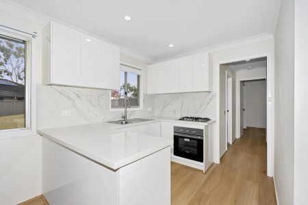 2 Bedroom Granny Flat With Ensuite and Parking