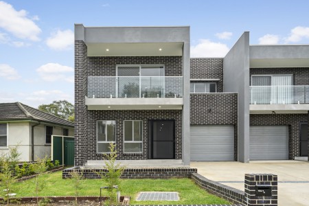 Modern 4 Bedroom Family Home
