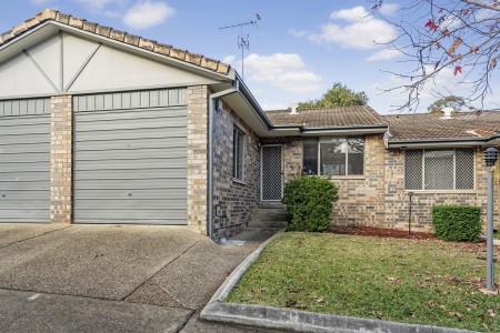 Well Presented 2 Bedroom Villa