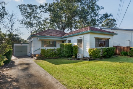 Family Home With Multiple Living Spaces