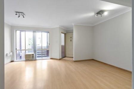 Neat 3 Bedroom Townhouse