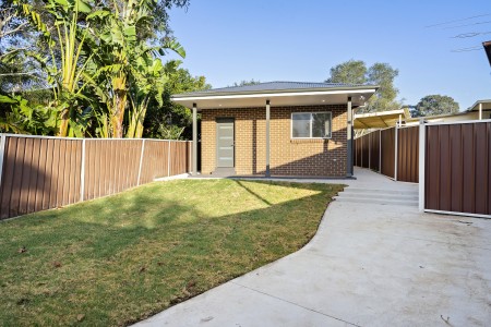 2 Bedroom Granny Flat In Ideal Location