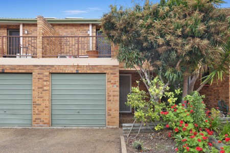Neat 3 Bedroom Townhouse