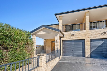 Spacious 3 Bedroom Duplex With Study