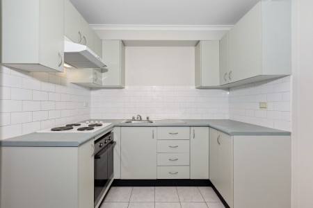 2 Bedroom Unit In The Heart Of Blacktown