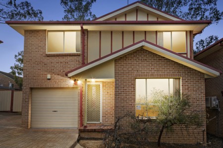 SOLD BY STARR PARTNERS PENRITH / GLENMORE PARK