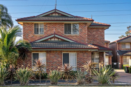 SOLD BY STARR PARTNERS PENRITH / GLENMORE PARK