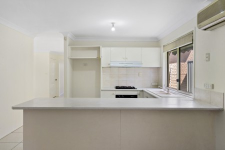 SOLD BY STARR PARTNERS PENRITH / GLENMORE PARK