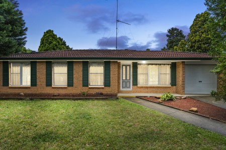 SOLD BY STARR PARTNERS PENRITH & GLENMORE PARK