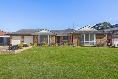 SOLD BY STARR PARTNERS PENRITH & GLENMORE PARK