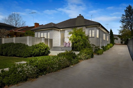 SOLD BY STARR PARTNERS PENRITH & GLENMORE PARK