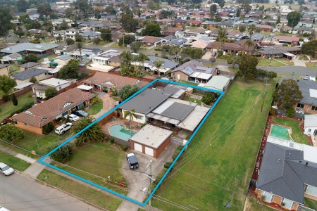 SOLD BY STARR PARTNERS PENRITH & GLENMORE PARK