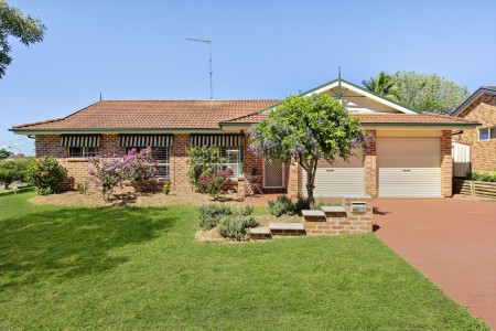 SOLD BY STARR PARTNERS PENRITH & GLENMORE PARK!