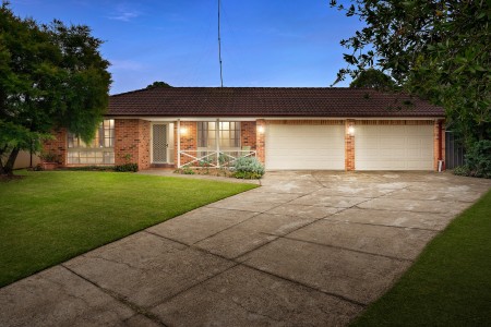 SOLD BY STARR PARTNERS GLENMORE PARK & PENRITH