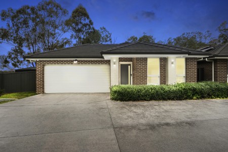 SOLD BY STARR PARTNERS GLENMORE PARK & PENRITH