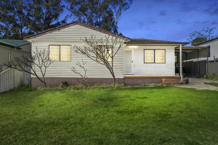 SOLD BY STARR PARTNERS GLENMORE PARK & PENRITH