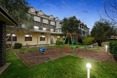 SOLD BY STARR PARTNERS GLENMORE PARK & PENRITH