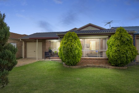 SOLD BY STARR PARTNERS GLENMORE PARK & PENRITH